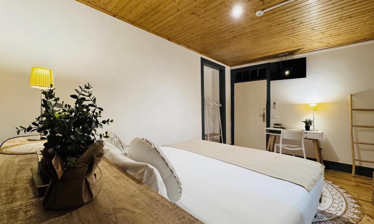 Se Velha Suites 코임브라 외부 사진
